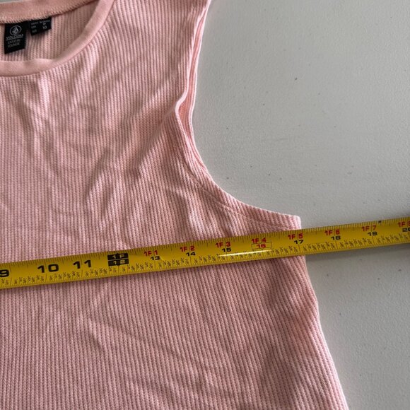 Volcom Lived in Lounge Waffle Knit Sleeveless Crop Tank Top Shirt Womens Small - Picture 7 of 8